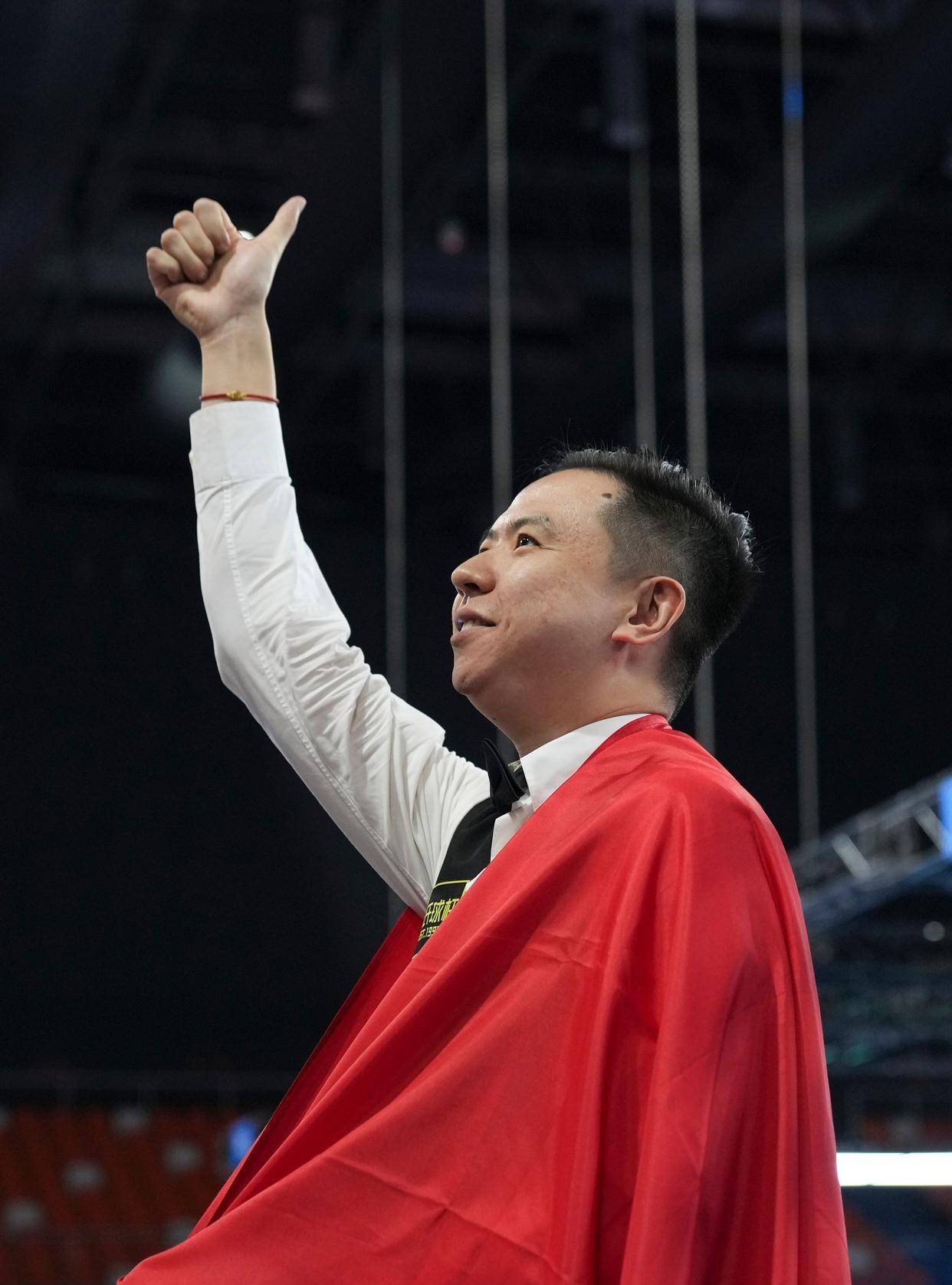 中的表现也 中的表现也